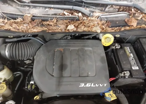 2017 Dodge Grand Caravan Sxt from USA, damaged, VIN 2C4RDGCG7HR817965